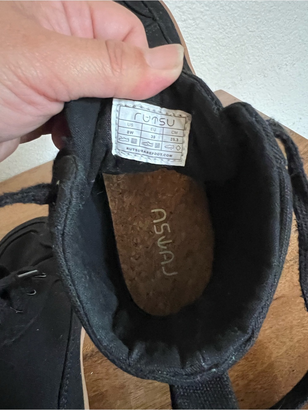 Rutsu Original Barefoot Sneakers High Black & Gum Size 8W - Picture 10 of 14